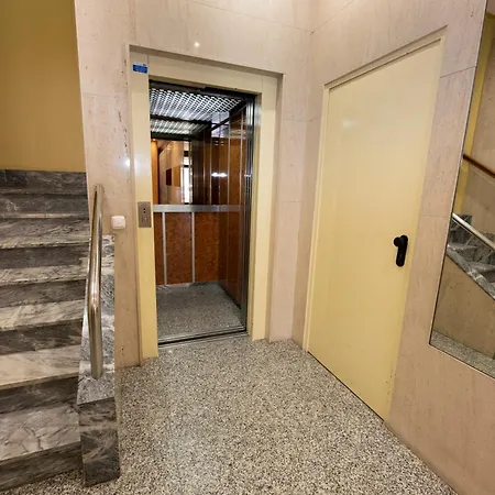 Atico Martina Centro Χιχόν